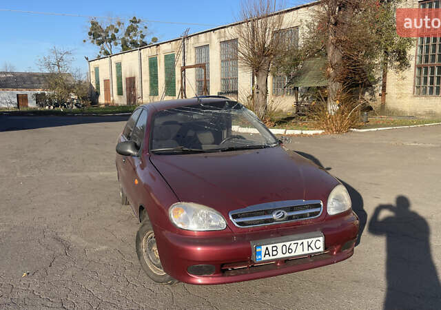 Красный ЗАЗ Сенс, объемом двигателя 1.3 л и пробегом 104 тыс. км за 900 $, фото 1 на Automoto.ua