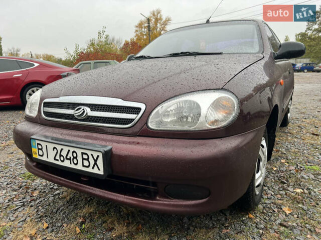 Червоний ЗАЗ Sens, об'ємом двигуна 1.3 л та пробігом 70 тис. км за 2000 $, фото 1 на Automoto.ua