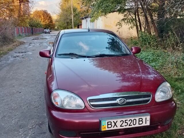 Червоний ЗАЗ Sens, об'ємом двигуна 1.3 л та пробігом 155 тис. км за 2400 $, фото 1 на Automoto.ua