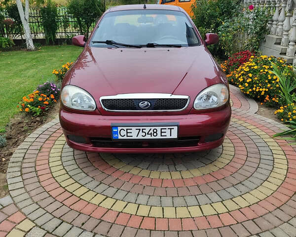 Червоний ЗАЗ Sens, об'ємом двигуна 1.3 л та пробігом 50 тис. км за 2400 $, фото 1 на Automoto.ua