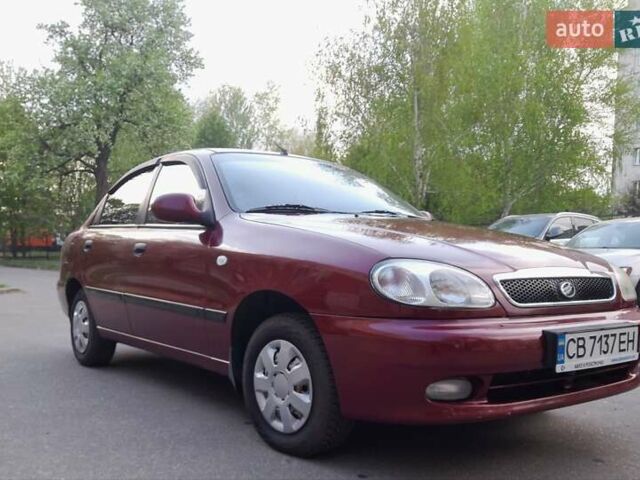 Красный ЗАЗ Сенс, объемом двигателя 1.3 л и пробегом 152 тыс. км за 2400 $, фото 1 на Automoto.ua