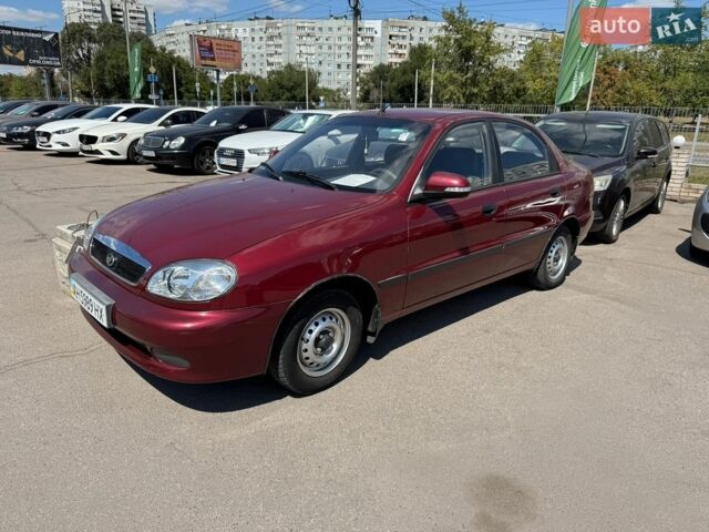 Красный ЗАЗ Сенс, объемом двигателя 1.3 л и пробегом 65 тыс. км за 2200 $, фото 1 на Automoto.ua
