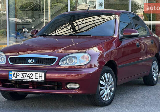 Червоний ЗАЗ Sens, об'ємом двигуна 1.3 л та пробігом 1 тис. км за 3600 $, фото 1 на Automoto.ua