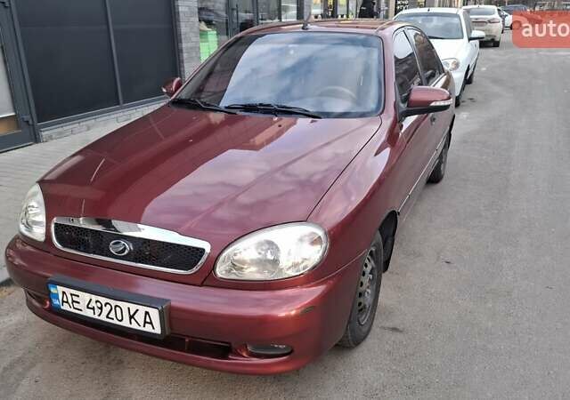 Красный ЗАЗ Сенс, объемом двигателя 1.3 л и пробегом 200 тыс. км за 4500 $, фото 1 на Automoto.ua