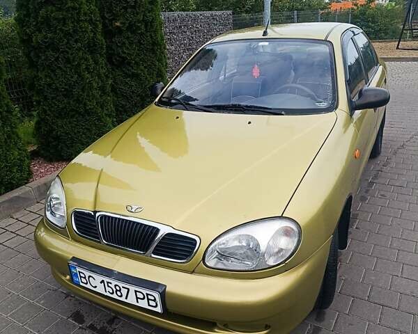 Желтый ЗАЗ Сенс, объемом двигателя 1.3 л и пробегом 122 тыс. км за 1700 $, фото 1 на Automoto.ua