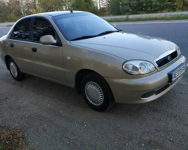 Желтый ЗАЗ Сенс, объемом двигателя 1.3 л и пробегом 44 тыс. км за 3500 $, фото 1 на Automoto.ua