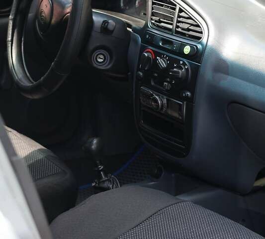 Серый ЗАЗ Сенс, объемом двигателя 1.3 л и пробегом 157 тыс. км за 3000 $, фото 1 на Automoto.ua