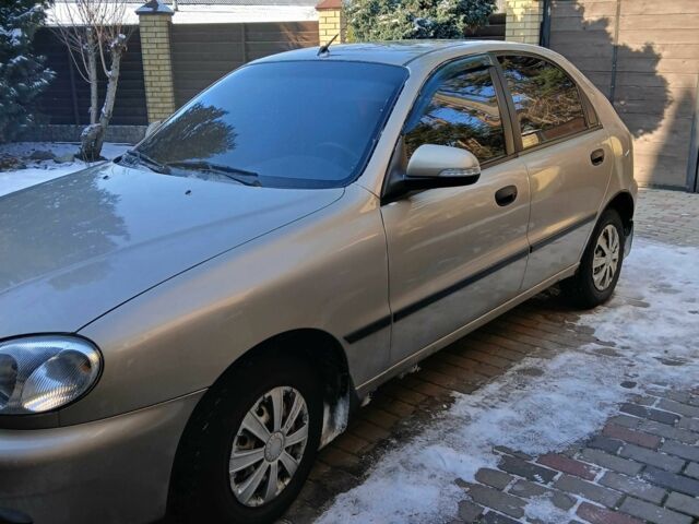 Серый ЗАЗ Сенс, объемом двигателя 0 л и пробегом 102 тыс. км за 3300 $, фото 1 на Automoto.ua