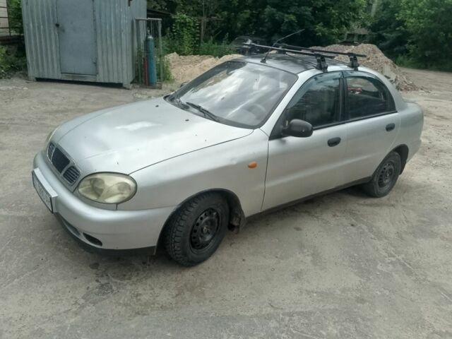 Сірий ЗАЗ Sens, об'ємом двигуна 1.3 л та пробігом 250 тис. км за 1297 $, фото 1 на Automoto.ua