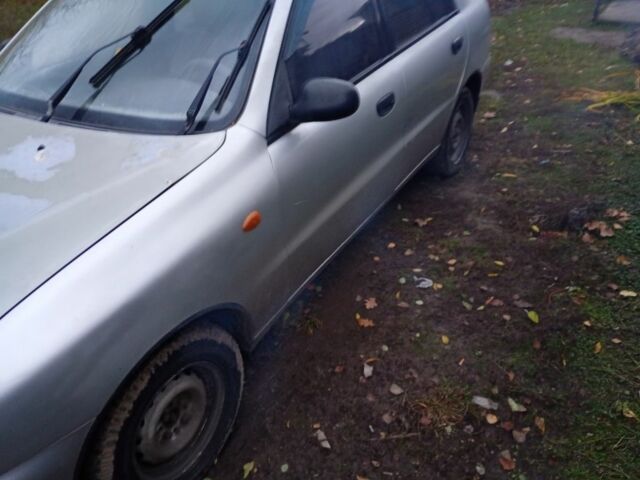 ЗАЗ Сенс 2006 в Нежине на Automoto.ua Серый ЗАЗ Сенс, объемом двигателя 1.3 л и пробегом 340 тыс. км за 1350 $, фото 1 на Automoto.ua