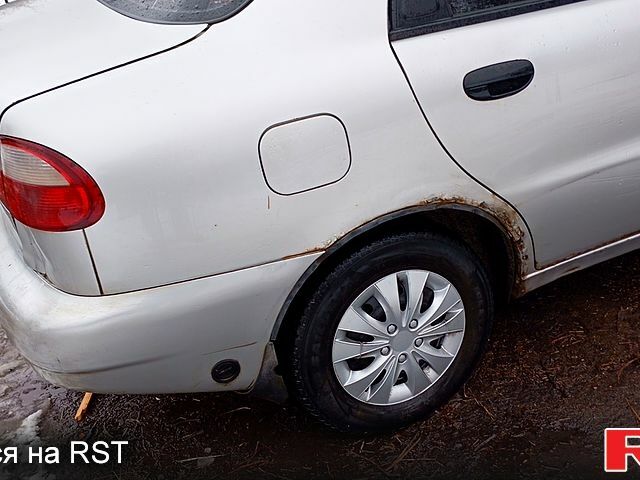 Сірий ЗАЗ Sens, об'ємом двигуна 1.3 л та пробігом 99 тис. км за 820 $, фото 1 на Automoto.ua