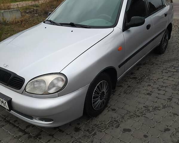 Сірий ЗАЗ Sens, об'ємом двигуна 1.3 л та пробігом 177 тис. км за 1500 $, фото 1 на Automoto.ua