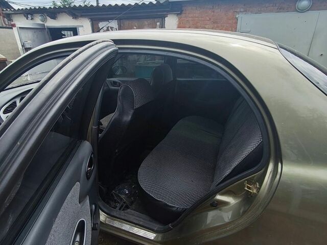 Сірий ЗАЗ Sens, об'ємом двигуна 1.3 л та пробігом 175 тис. км за 1800 $, фото 1 на Automoto.ua