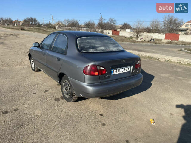 Сірий ЗАЗ Sens, об'ємом двигуна 1.3 л та пробігом 220 тис. км за 1950 $, фото 1 на Automoto.ua