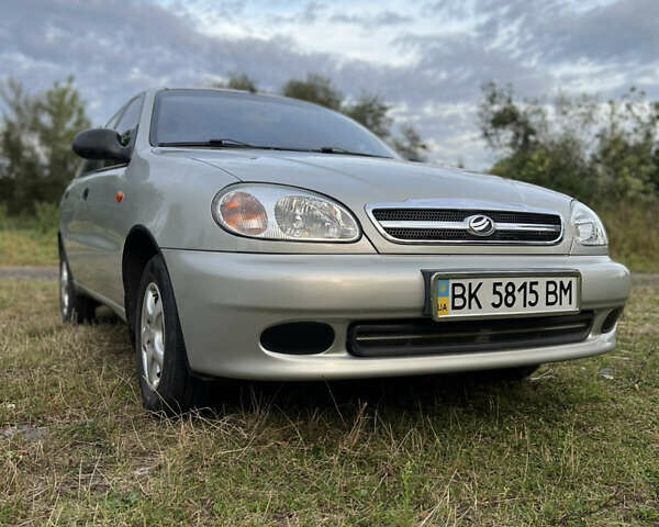 Серый ЗАЗ Сенс, объемом двигателя 1.3 л и пробегом 65 тыс. км за 3000 $, фото 1 на Automoto.ua