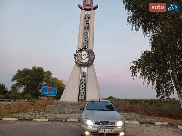 Сірий ЗАЗ Sens, об'ємом двигуна 1.3 л та пробігом 181 тис. км за 2000 $, фото 1 на Automoto.ua
