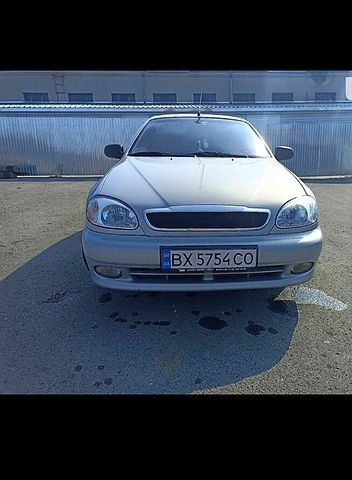 Сірий ЗАЗ Sens, об'ємом двигуна 1.3 л та пробігом 105 тис. км за 1900 $, фото 1 на Automoto.ua