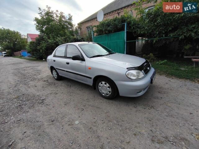 Сірий ЗАЗ Sens, об'ємом двигуна 1.3 л та пробігом 185 тис. км за 2499 $, фото 1 на Automoto.ua