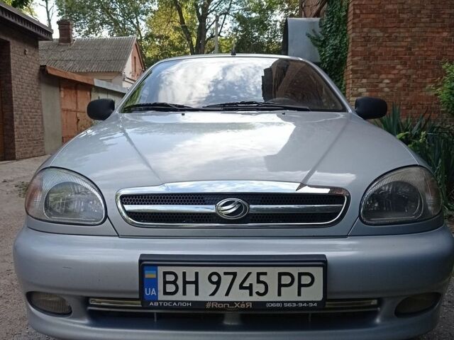 Сірий ЗАЗ Sens, об'ємом двигуна 1.3 л та пробігом 122 тис. км за 3200 $, фото 1 на Automoto.ua