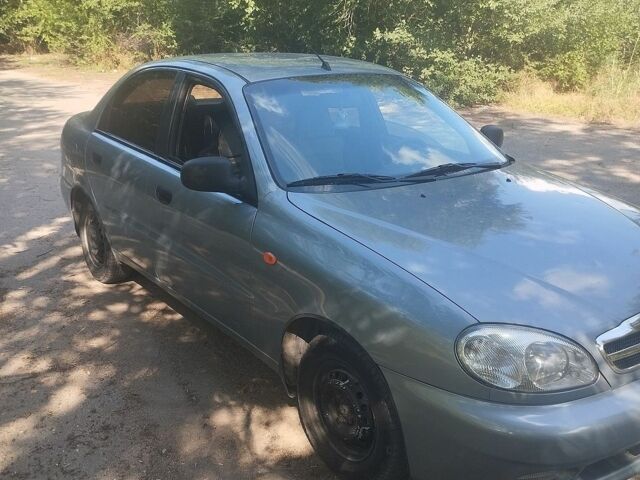 Сірий ЗАЗ Sens, об'ємом двигуна 1.3 л та пробігом 170 тис. км за 2300 $, фото 1 на Automoto.ua