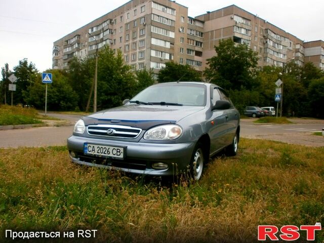 Серый ЗАЗ Сенс, объемом двигателя 1.3 л и пробегом 157 тыс. км за 2800 $, фото 1 на Automoto.ua