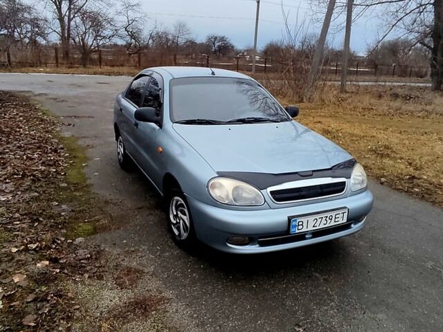 Сірий ЗАЗ Sens, об'ємом двигуна 1.3 л та пробігом 350 тис. км за 2500 $, фото 1 на Automoto.ua