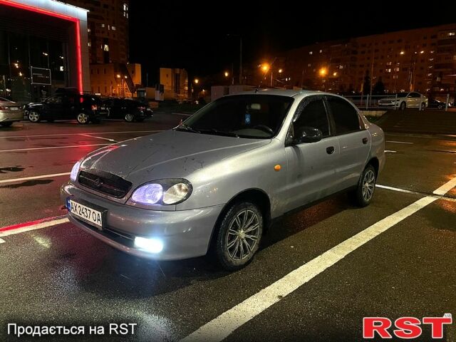 Сірий ЗАЗ Sens, об'ємом двигуна 1.3 л та пробігом 165 тис. км за 2000 $, фото 1 на Automoto.ua