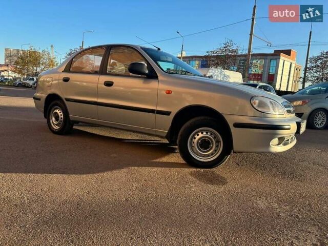 Сірий ЗАЗ Sens, об'ємом двигуна 1.3 л та пробігом 113 тис. км за 2500 $, фото 1 на Automoto.ua