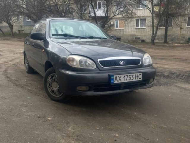 Сірий ЗАЗ Sens, об'ємом двигуна 1.3 л та пробігом 278 тис. км за 2000 $, фото 1 на Automoto.ua