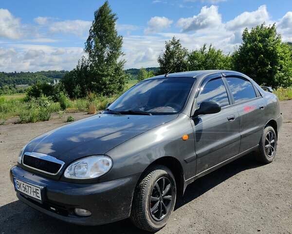 Сірий ЗАЗ Sens, об'ємом двигуна 1.3 л та пробігом 131 тис. км за 3100 $, фото 1 на Automoto.ua