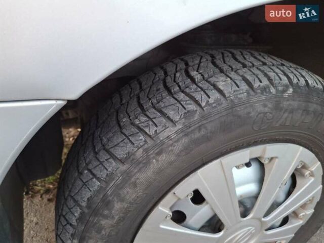 Сірий ЗАЗ Sens, об'ємом двигуна 1.3 л та пробігом 115 тис. км за 3500 $, фото 1 на Automoto.ua