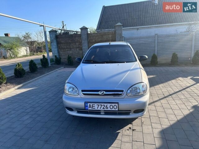 Сірий ЗАЗ Sens, об'ємом двигуна 1.3 л та пробігом 32 тис. км за 3350 $, фото 1 на Automoto.ua