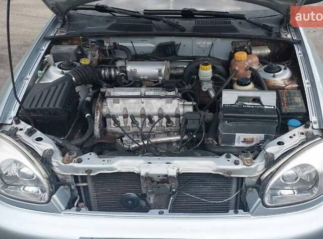 Сірий ЗАЗ Sens, об'ємом двигуна 1.3 л та пробігом 209 тис. км за 2100 $, фото 1 на Automoto.ua