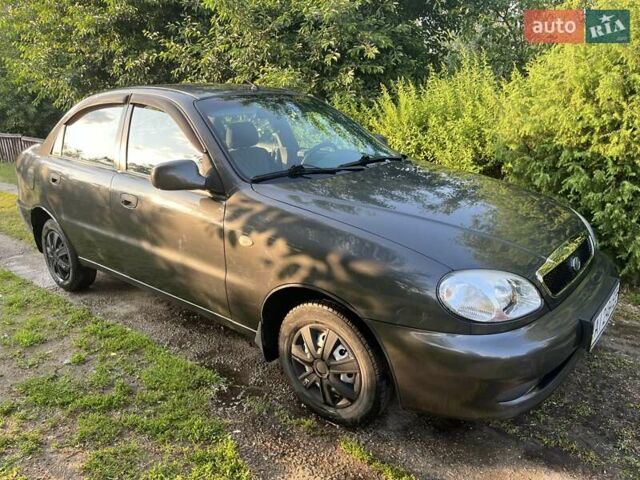 Сірий ЗАЗ Sens, об'ємом двигуна 1.3 л та пробігом 100 тис. км за 3000 $, фото 1 на Automoto.ua