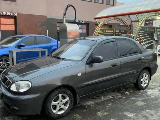 Сірий ЗАЗ Sens, об'ємом двигуна 0.13 л та пробігом 147 тис. км за 2500 $, фото 1 на Automoto.ua