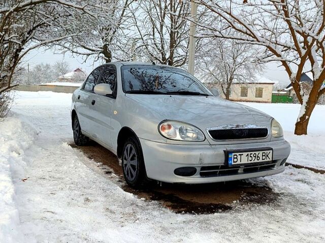 Сірий ЗАЗ Sens, об'ємом двигуна 1.3 л та пробігом 221 тис. км за 2499 $, фото 1 на Automoto.ua