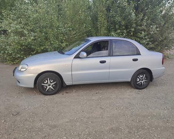 Серый ЗАЗ Сенс, объемом двигателя 1.3 л и пробегом 63 тыс. км за 3100 $, фото 1 на Automoto.ua