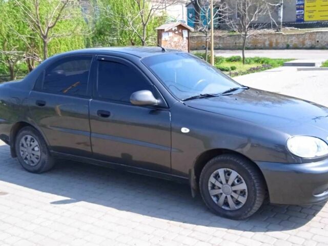 Сірий ЗАЗ Sens, об'ємом двигуна 0.13 л та пробігом 160 тис. км за 3000 $, фото 1 на Automoto.ua