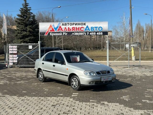 Сірий ЗАЗ Sens, об'ємом двигуна 1.3 л та пробігом 140 тис. км за 2800 $, фото 1 на Automoto.ua