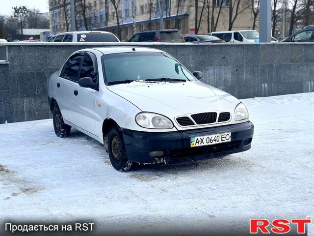 Сірий ЗАЗ Sens, об'ємом двигуна 1.3 л та пробігом 225 тис. км за 1300 $, фото 1 на Automoto.ua