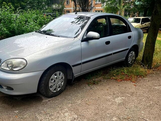 Сірий ЗАЗ Sens, об'ємом двигуна 1.3 л та пробігом 87 тис. км за 2800 $, фото 1 на Automoto.ua