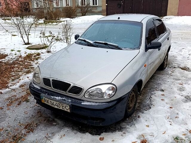 Серый ЗАЗ Сенс, объемом двигателя 1.3 л и пробегом 22400 тыс. км за 1200 $, фото 1 на Automoto.ua