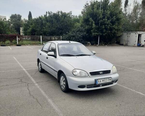 Сірий ЗАЗ Sens, об'ємом двигуна 1.3 л та пробігом 161 тис. км за 2900 $, фото 1 на Automoto.ua