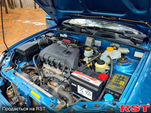 Синій ЗАЗ Sens, об'ємом двигуна 1.3 л та пробігом 210 тис. км за 3000 $, фото 1 на Automoto.ua