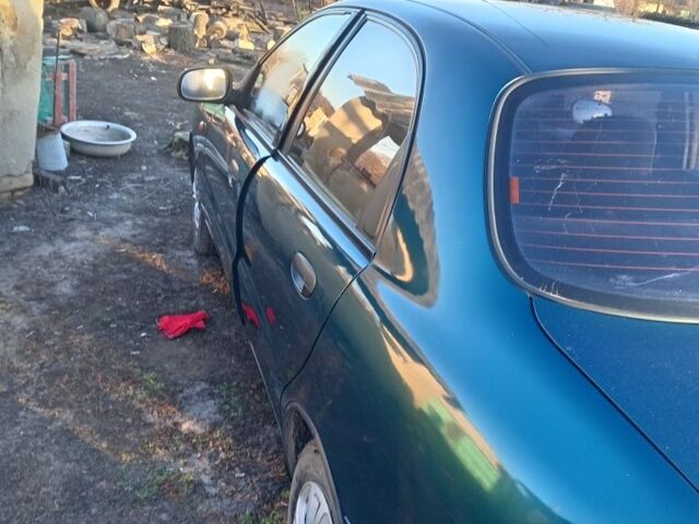 Зелений ЗАЗ Sens, об'ємом двигуна 1.3 л та пробігом 1 тис. км за 1800 $, фото 1 на Automoto.ua