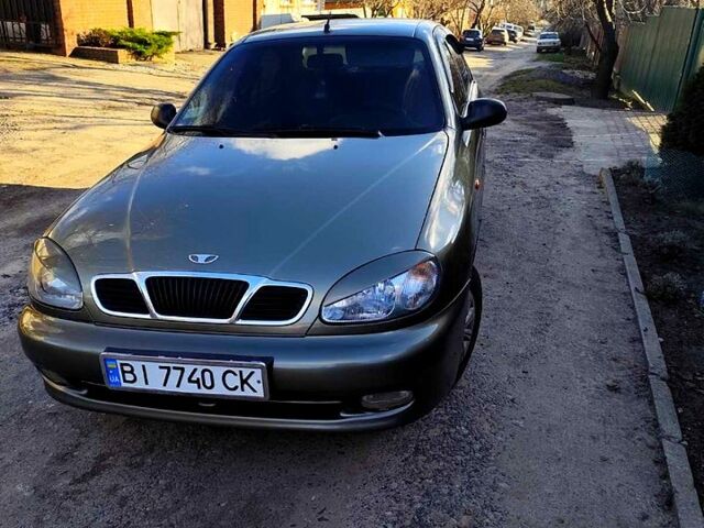 Зелений ЗАЗ Sens, об'ємом двигуна 1.3 л та пробігом 100 тис. км за 1799 $, фото 1 на Automoto.ua