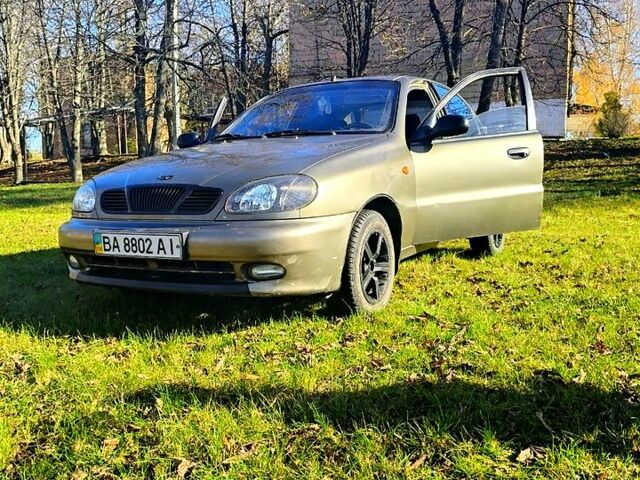 Зелений ЗАЗ Sens, об'ємом двигуна 1.3 л та пробігом 200 тис. км за 1800 $, фото 1 на Automoto.ua