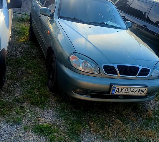 Зеленый ЗАЗ Сенс, объемом двигателя 1.3 л и пробегом 111 тыс. км за 1800 $, фото 1 на Automoto.ua