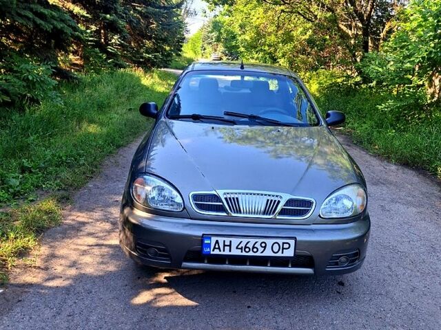 Зелений ЗАЗ Sens, об'ємом двигуна 1.3 л та пробігом 250 тис. км за 2300 $, фото 1 на Automoto.ua