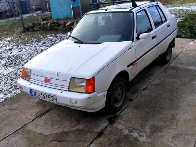 Белый ЗАЗ Славута, объемом двигателя 1.2 л и пробегом 20 тыс. км за 500 $, фото 1 на Automoto.ua